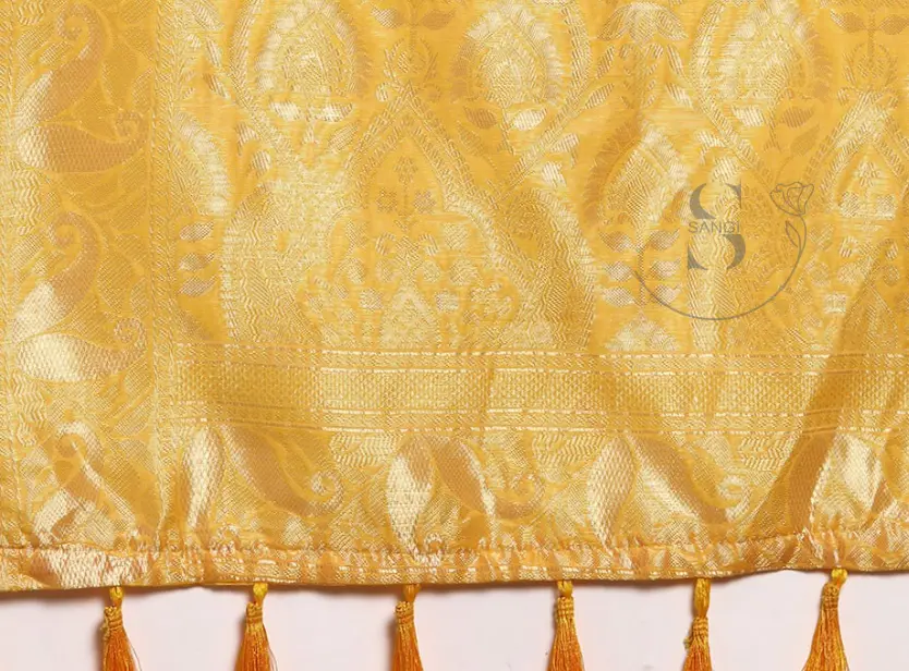 Ready-to-wear-saree-soft-yellow-pallu.webp