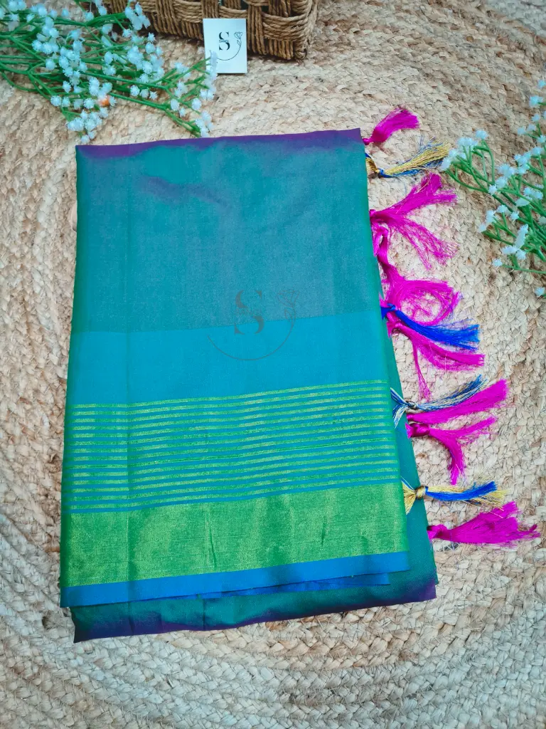 Ready-to-wear-print-saree-green-folded.webp